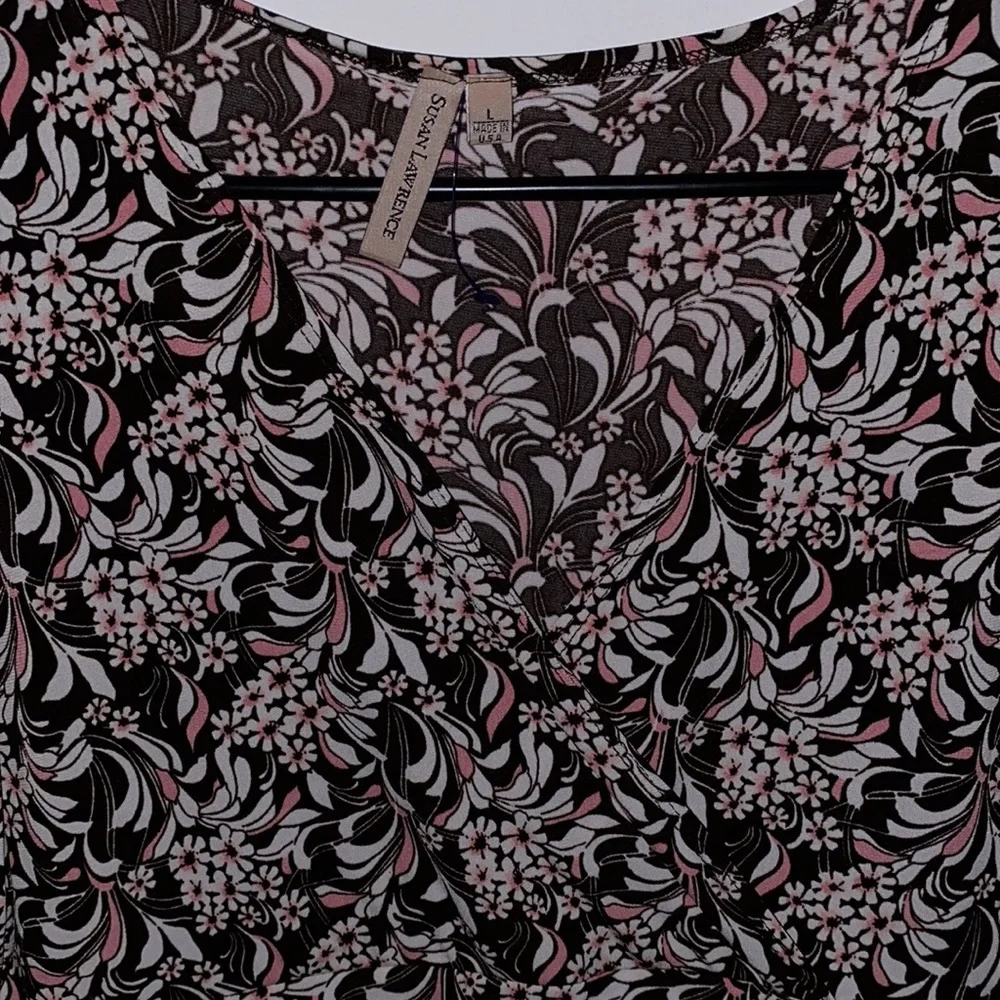 Vintage Susan Lawrence V Neck Tan/Pink Buckle Top - Picture 5 of 5
